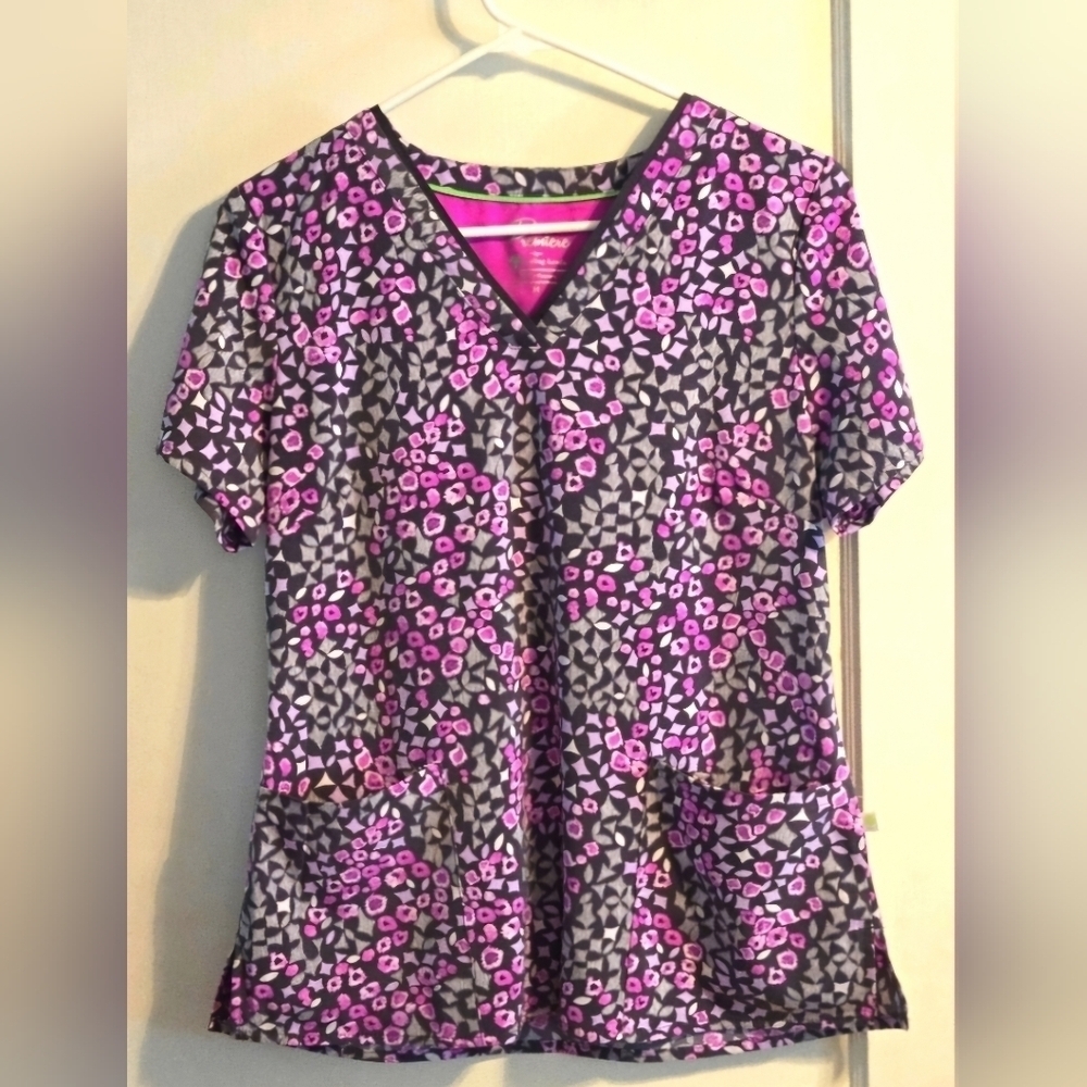 NWOT | Premiere by Healing Hands | Women's Amanda Scrub Top | Size: Medium